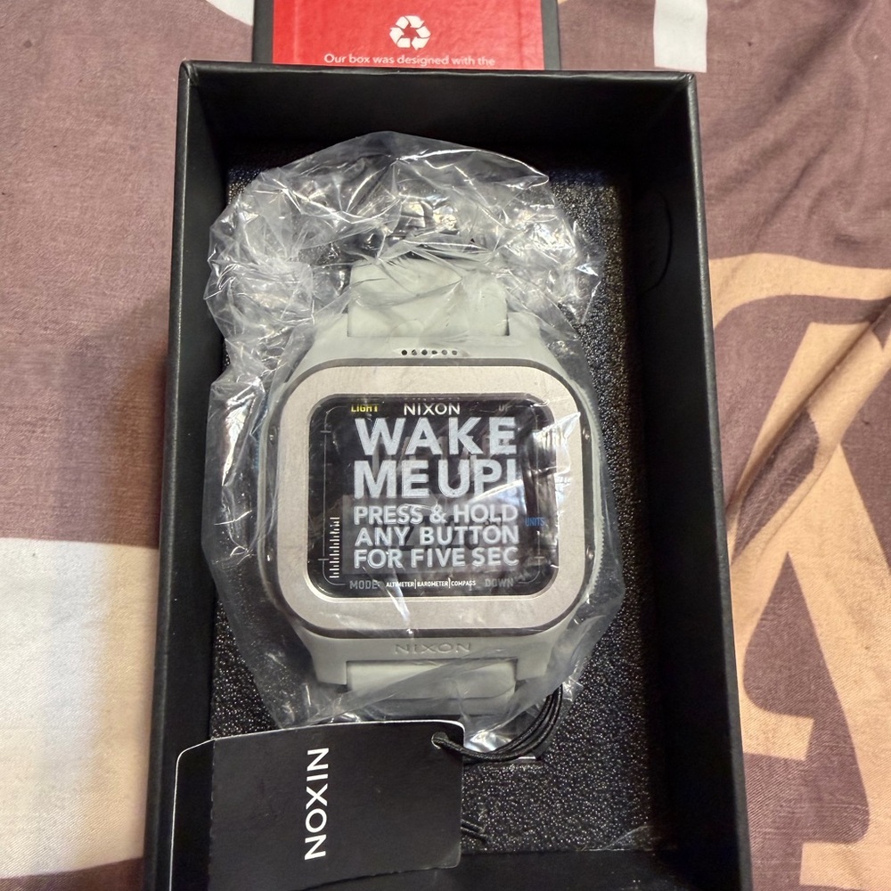 Nixon Regulus Expedition Gray Watch